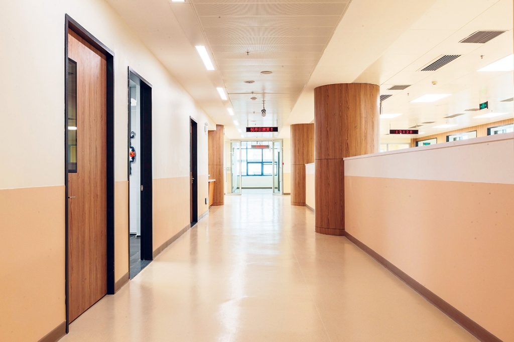 醫(yī)院-來賓市興賓區(qū)人民醫(yī)院住院樓潔凈區(qū)域 手術(shù)室/ICU裝修與安裝工程