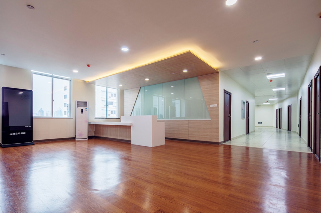 實驗室-廣西醫(yī)科大學(xué)科技大樓專業(yè)實驗室裝修與安裝工程