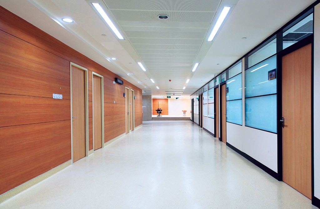 醫(yī)院-柳州市工人醫(yī)院一期3號住院樓室內(nèi)裝修工程