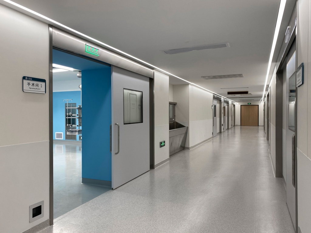 醫(yī)院-廣西壯族自治區(qū)人民醫(yī)院惠民樓  手術(shù)室/ICU裝修與安裝工程